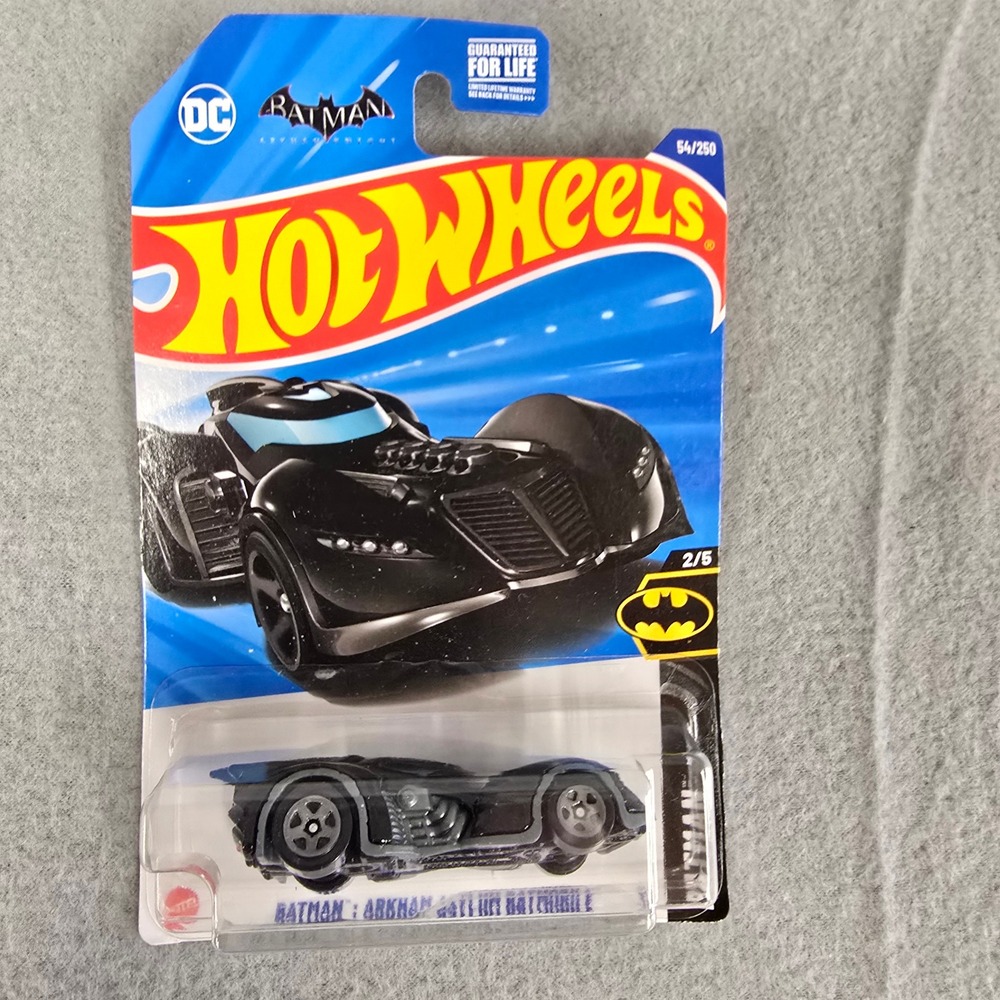 Hot Wheels Batman Arkham Asylum Batmobile Black 2024 54/250 2/5 Diecast Car